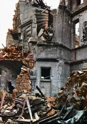 損傷の大きいプリンスリー、ベルダン、1916年9月（オートクローム）